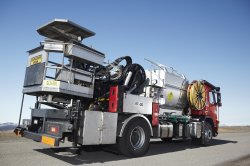 Compact Crane
